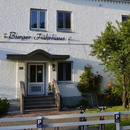 Burger Faehrhaus Acomodação com café da manhã Burg  Exterior foto